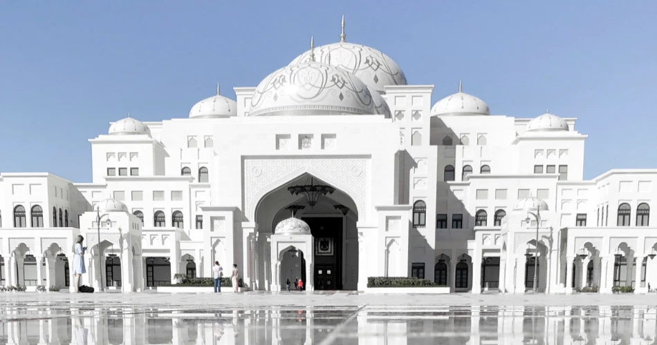 10 Attractions in Abu Dhabi
