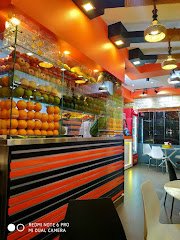 Restaurant near Emirates Plaza Hotel